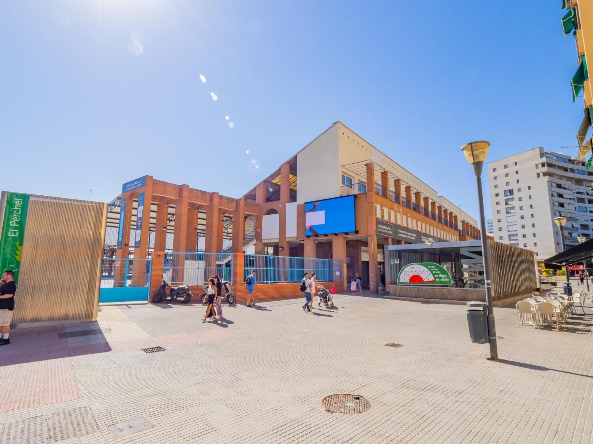 Apartamento Cubo's La Union Pool & Parking Málaga